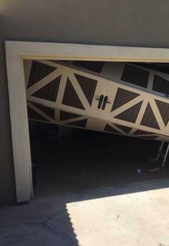 New Garage Door Near Me, Lowell